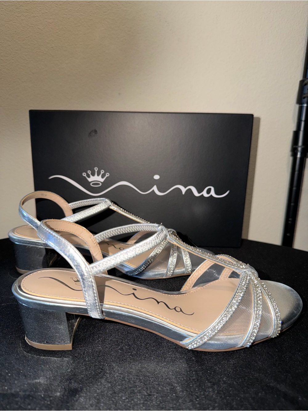 NINA 💎 NIB Silver Rhinestone T‑Strap Dress Heels ✨